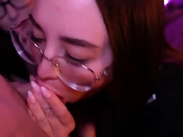 Natural tits, pinnacle model Mary throating 1win stiffy in