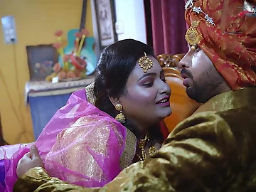 Desi Aunty Sucharita gets will not hear of furry vag plowed wits will not hear of strung up hubby