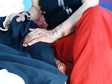 Hot Indian amateur Netu Rani gets her tight ass drilled in the back of the truck