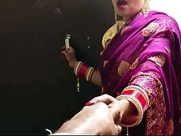 Cauple95 hooks up regard to up her Indian tighten one's belt for a hot increased by dank step-sibling session