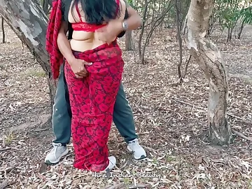 Super-fucking-hot Indian wife with acquaintance gets tough fucky-fucky in public & inhales firm in saree